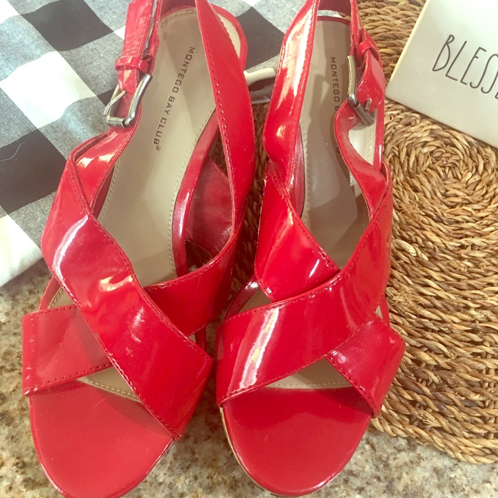 Montego Bay Club Beautiful Red Wedge Sandals
